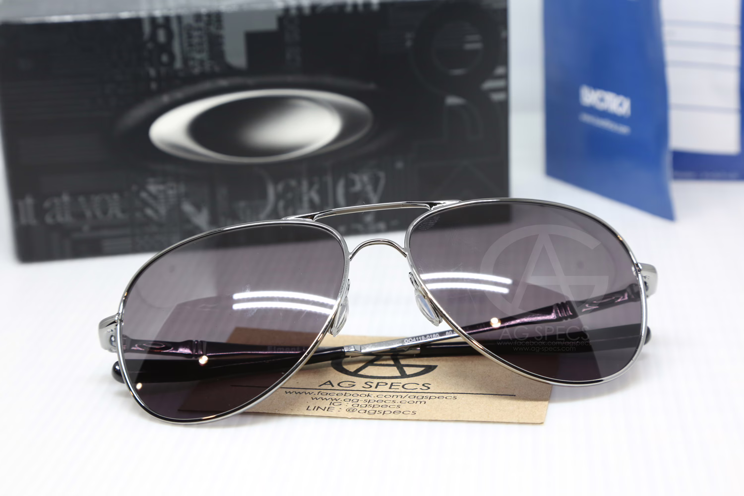 Oakley OO4119 411901 - Image 3