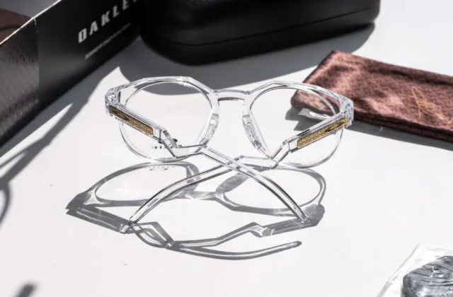 แว่น oakley OX8139A 813905 ขา