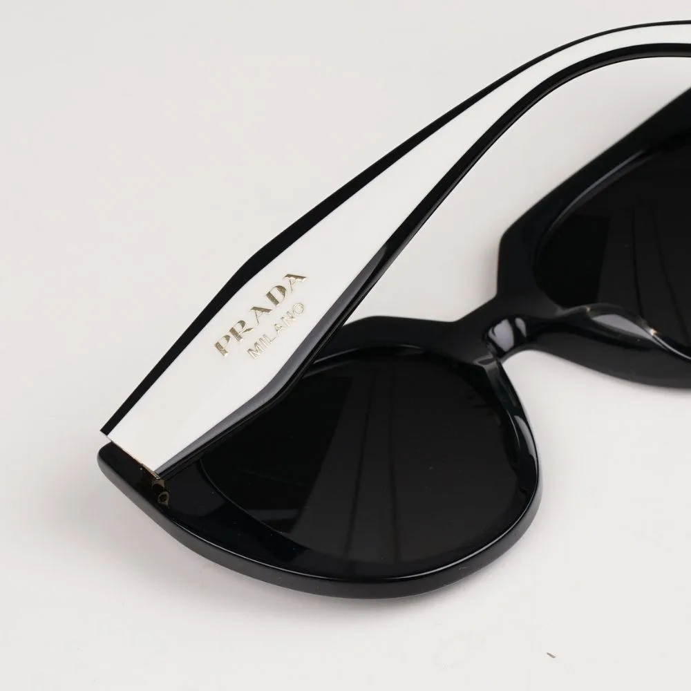 แว่น Prada PR 14WSF 09Q5S0 โลโก้