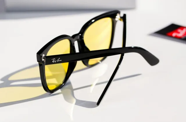 แว่น Ray-Ban RB4401D 60185 ขา