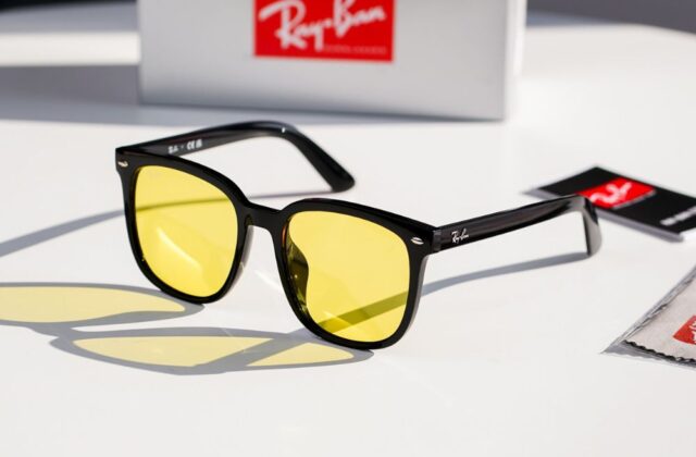 แว่น Ray-Ban RB4401D 60185