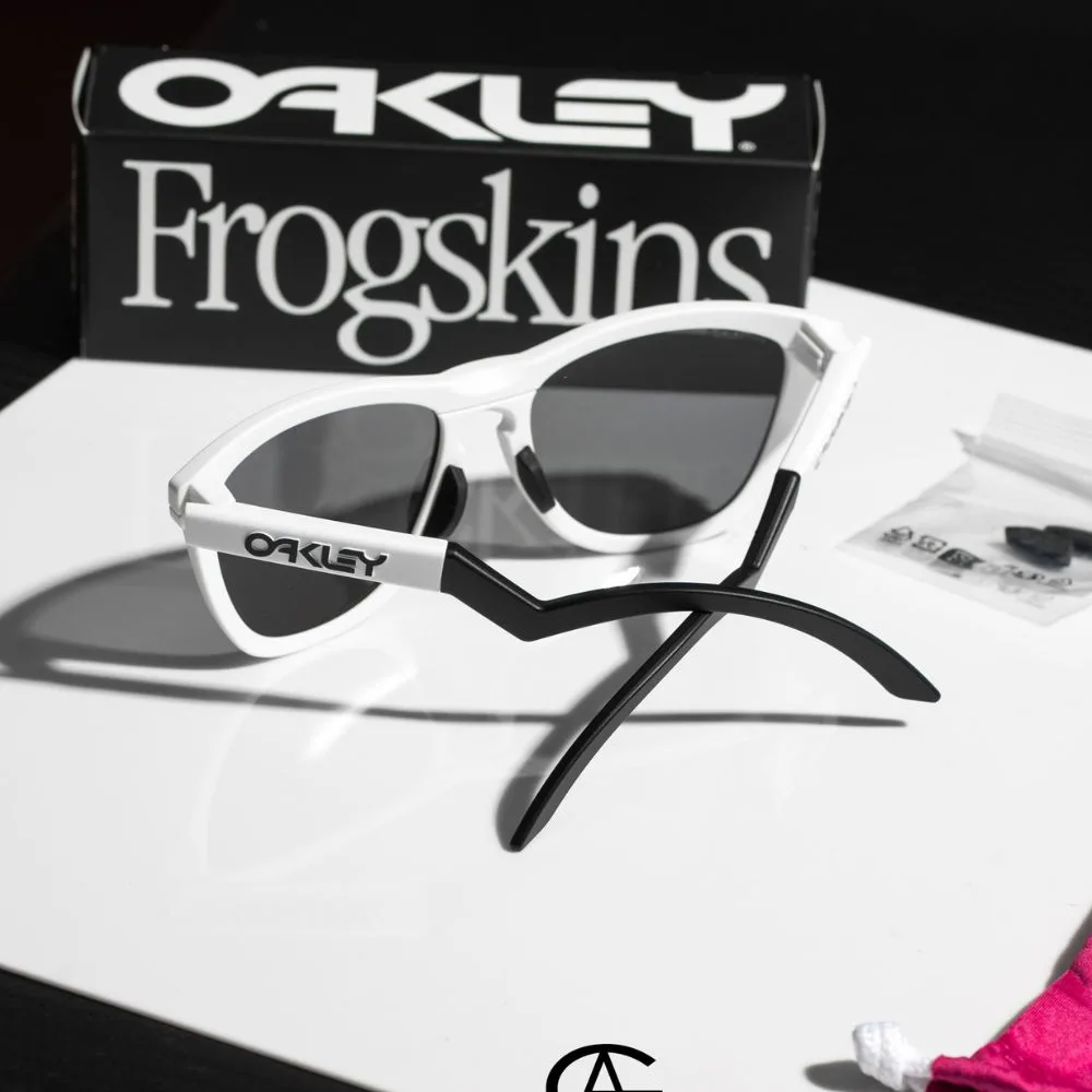 แว่น Oakley OO9289 928908 ขา