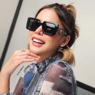 แว่น Prada PR 23YSF 1AB5S0 คนใส่
