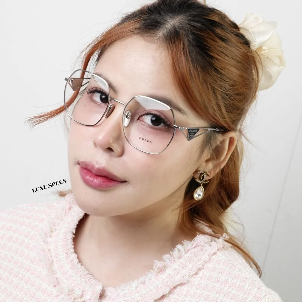 แว่น Prada PR 59ZV 1BC1O1 คนใส่