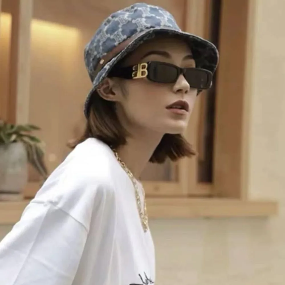 แว่น Balenciaga BB0096S 001 คนใส่
