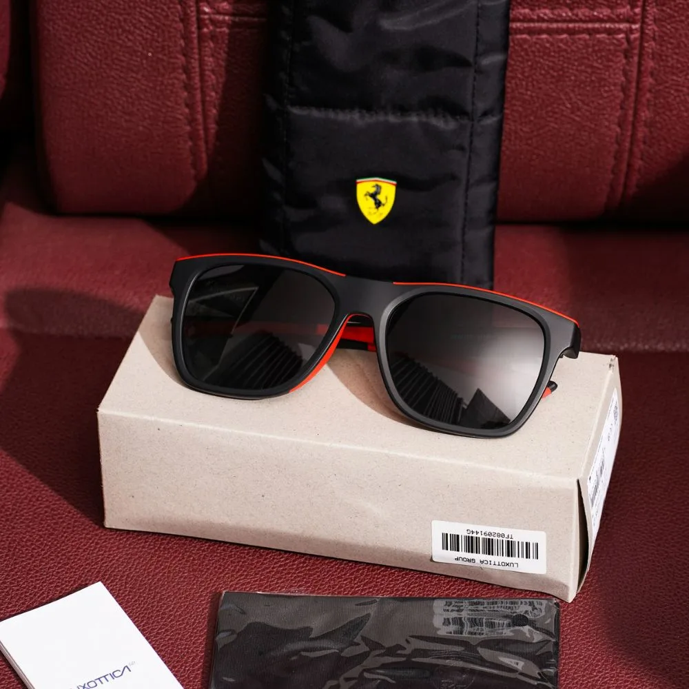 แว่น Ferrari Scuderia FZ6013D 504/81 หน้า