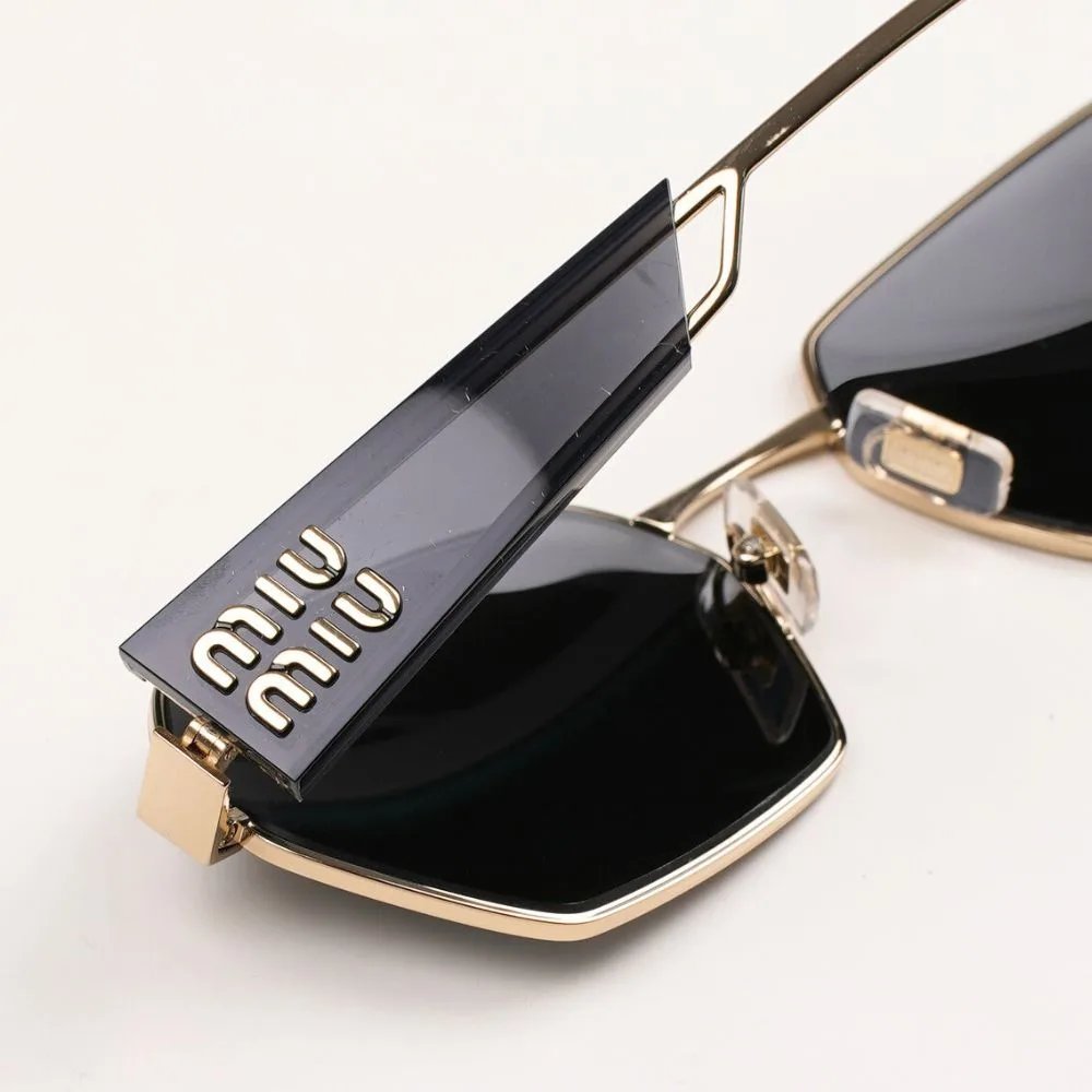 แว่น Miu Miu 53WS ZVN5S0 โลโก้
