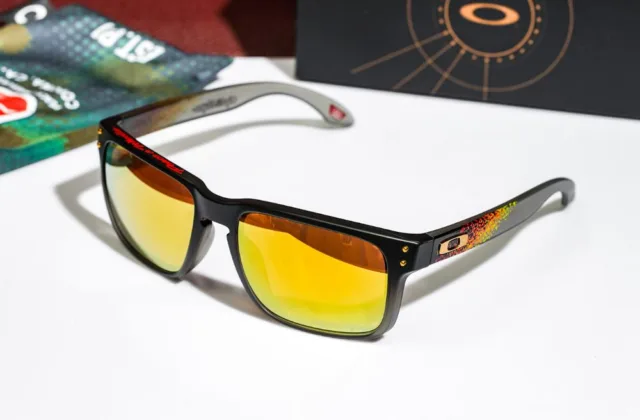 แว่น Oakley OO9102 9102AH