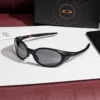 แว่น Oakley OO9438 943801
