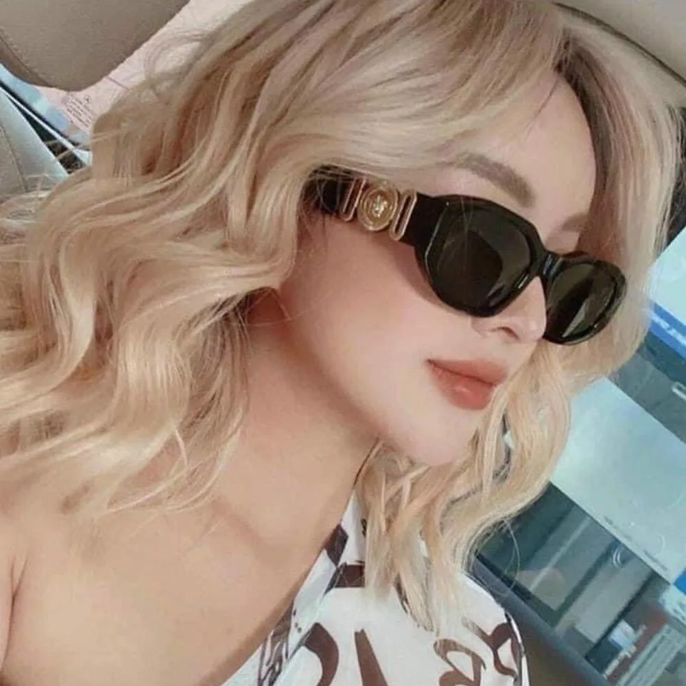 แว่น Versace VE4361F GB1/87 คนใส่