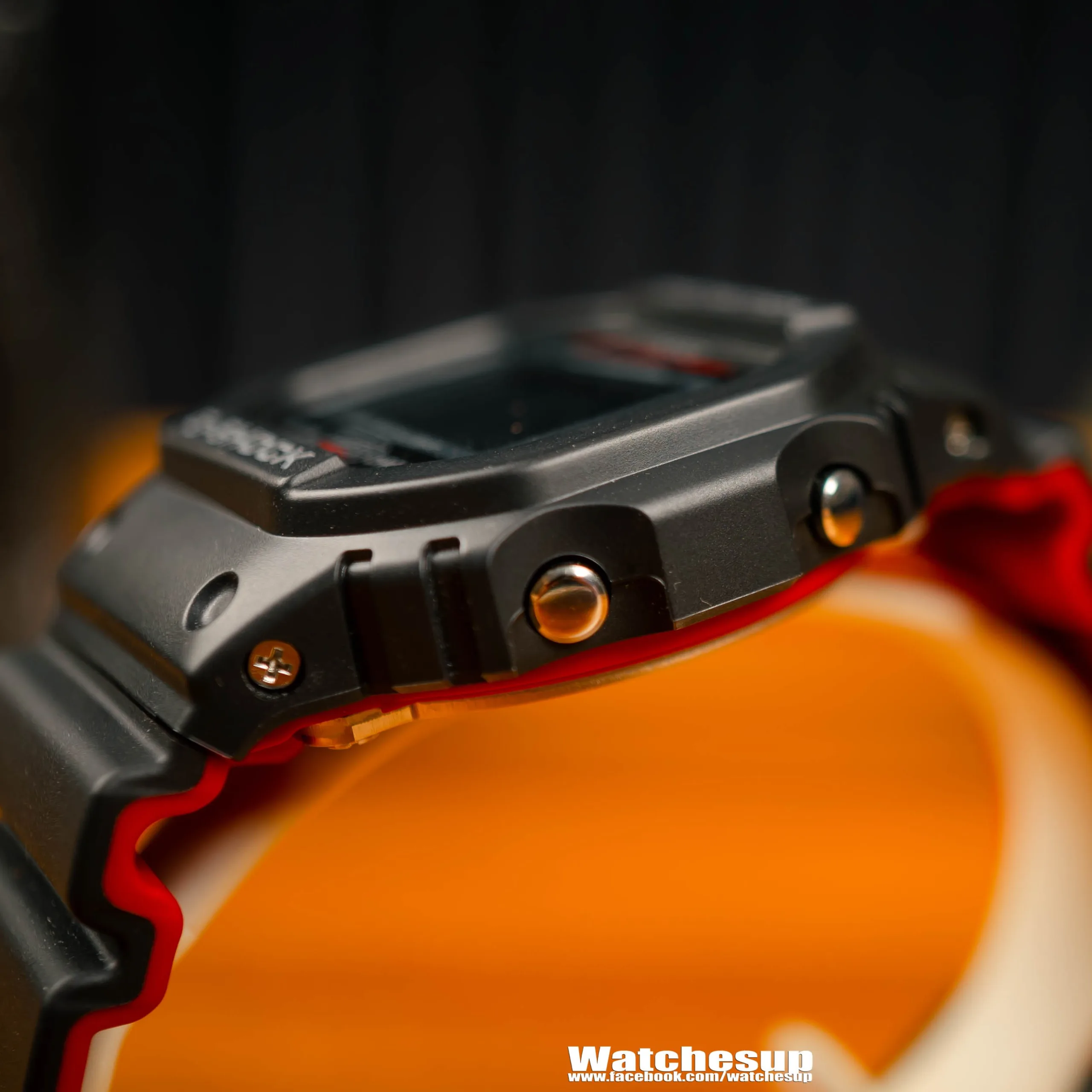 นาฬิกาข้อมือ G-SHOCK DW-5600UHR-1 - Image 4