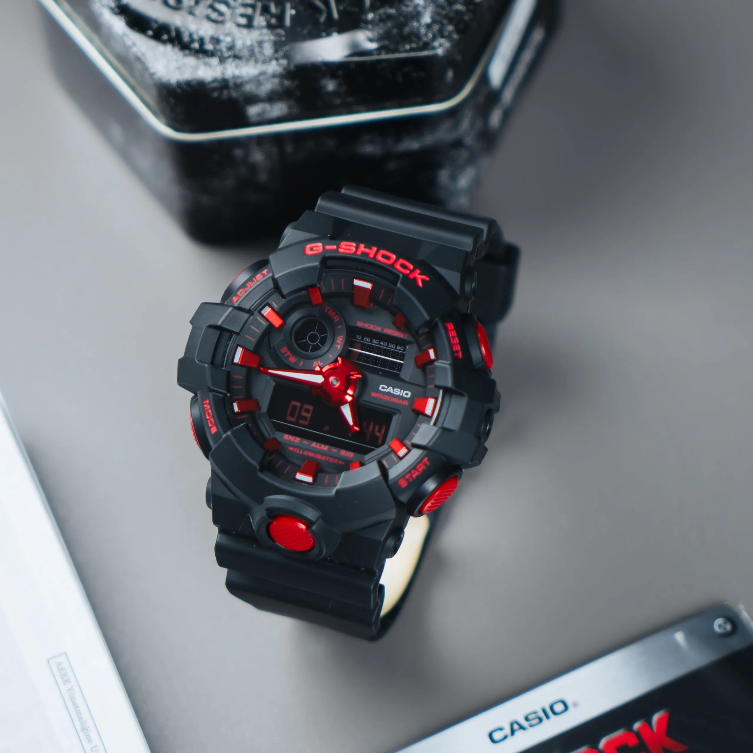 นาฬิกาข้อมือ G-SHOCK GA-700BNR-1A