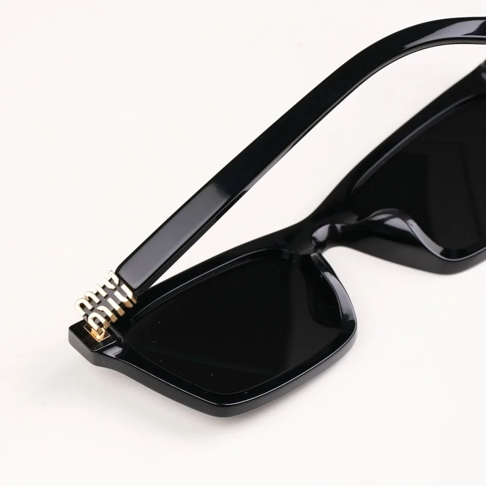 แว่น Miu Miu A05SF 16K08Z โลโก้