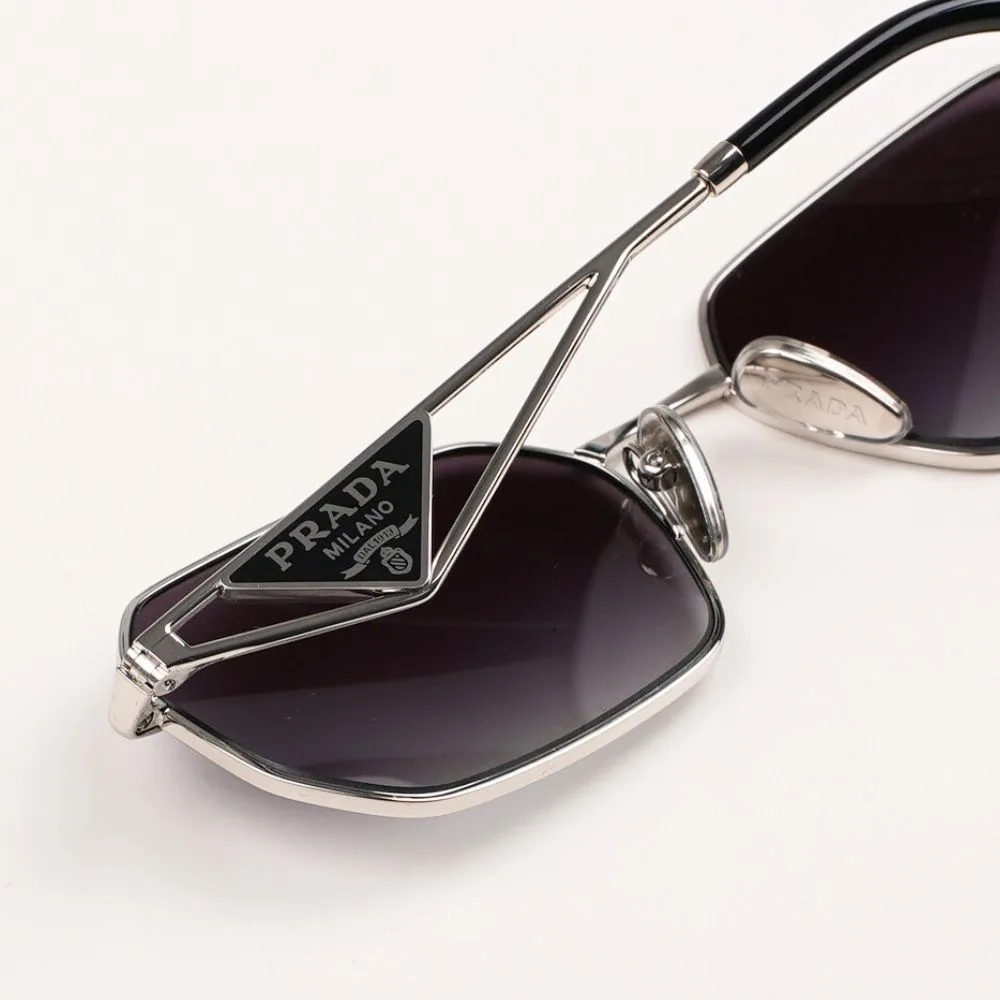 แว่น Prada PR A51S 1BC90A โลโก้