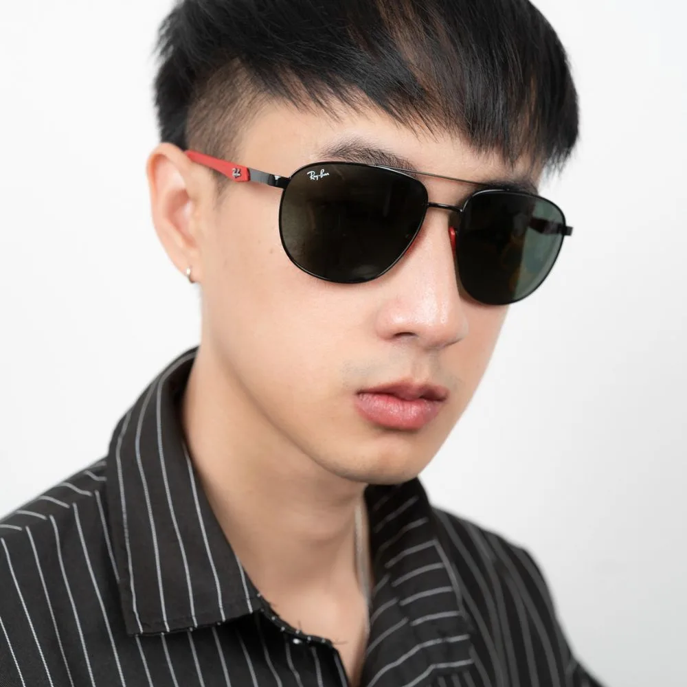แว่น Ray-Ban RB3659M F02871 คนใส่