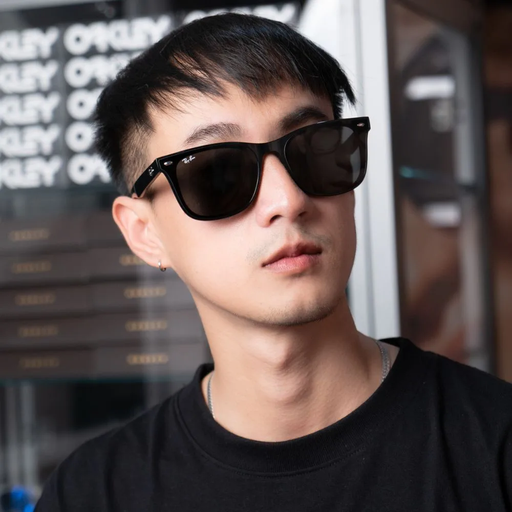 แว่น Ray-Ban RB4391D 601/87 คนใส่