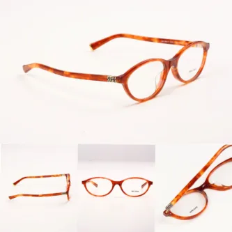 Miu Miu 09XVF 4BW1O1 รวม