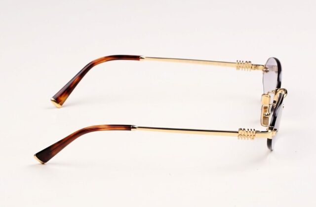 แว่น Miu Miu A54S 5AK04O ขา