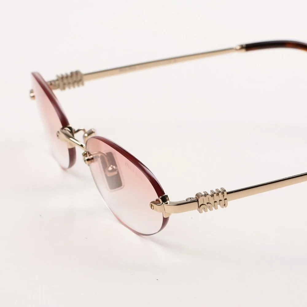 แว่น Miu Miu A54S ZVN70O โลโก้