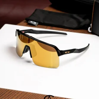 แว่น Oakley Sutro OO9463A 946304