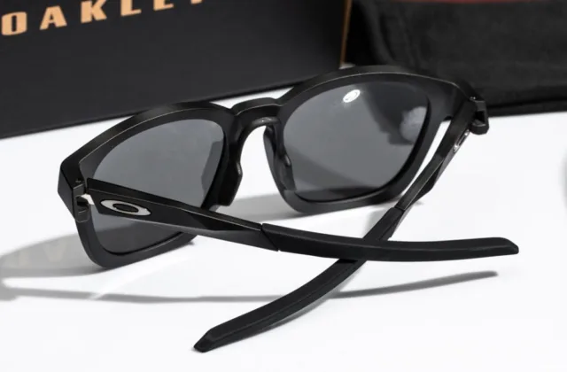 แว่น Oakley OO9507D 950705 ขา