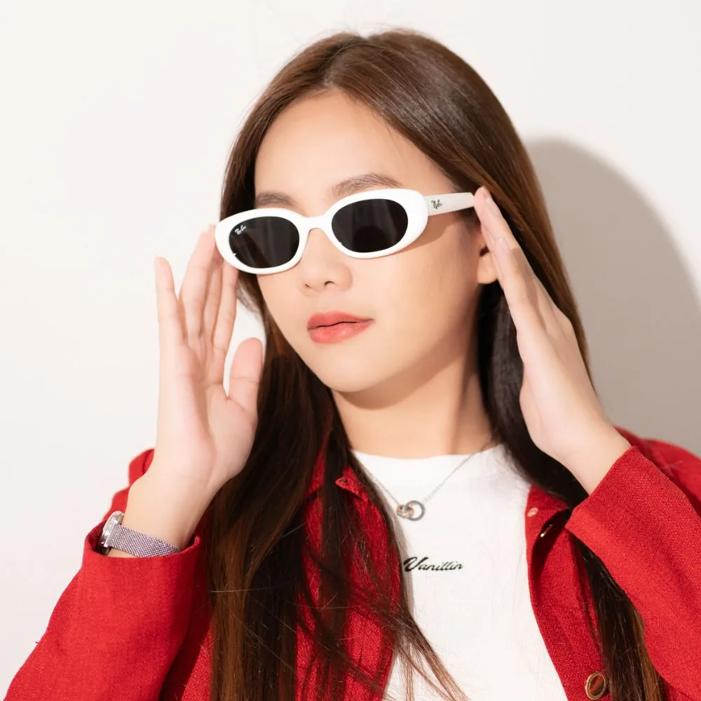 แว่น Ray-Ban RB4441D 677287 คนใส่