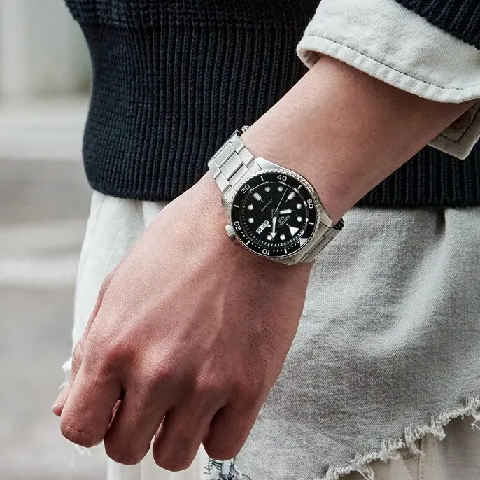 นาฬิกาseiko 5 sports seikoงบหลักพัน ของแท้พร้อมส่ง