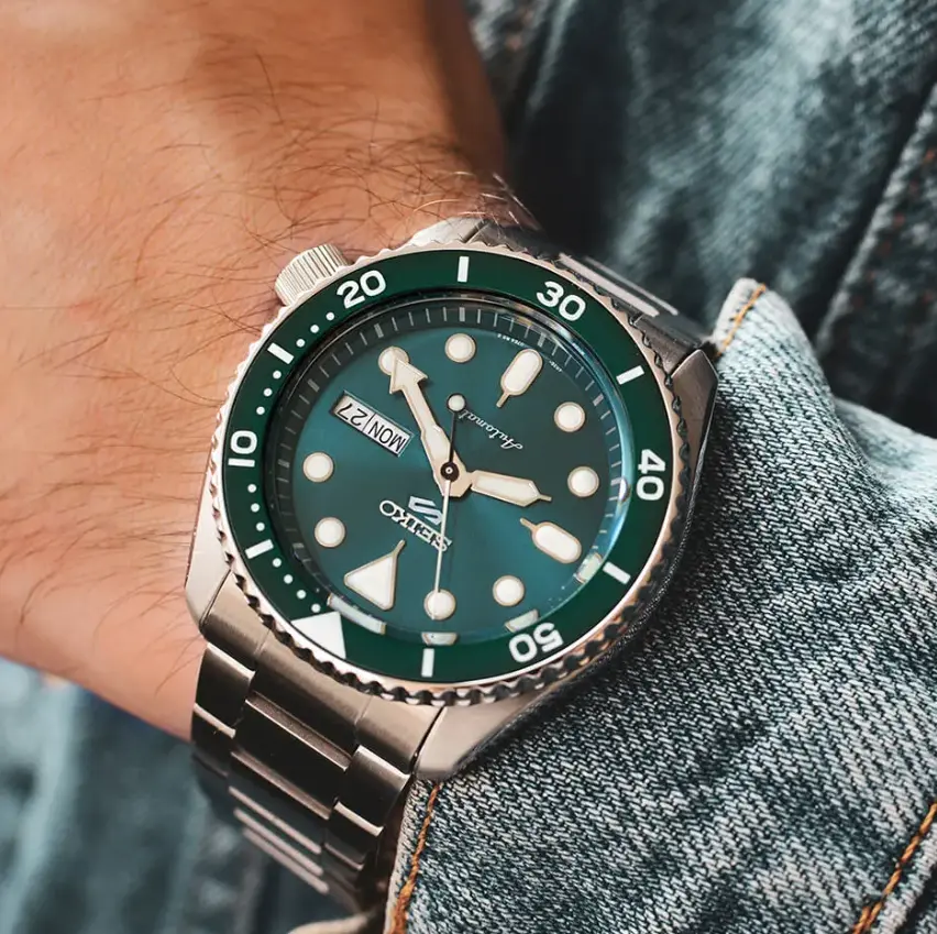 นาฬิกาข้อมือ NEW SEIKO 5 SPORTS SRPD61K
