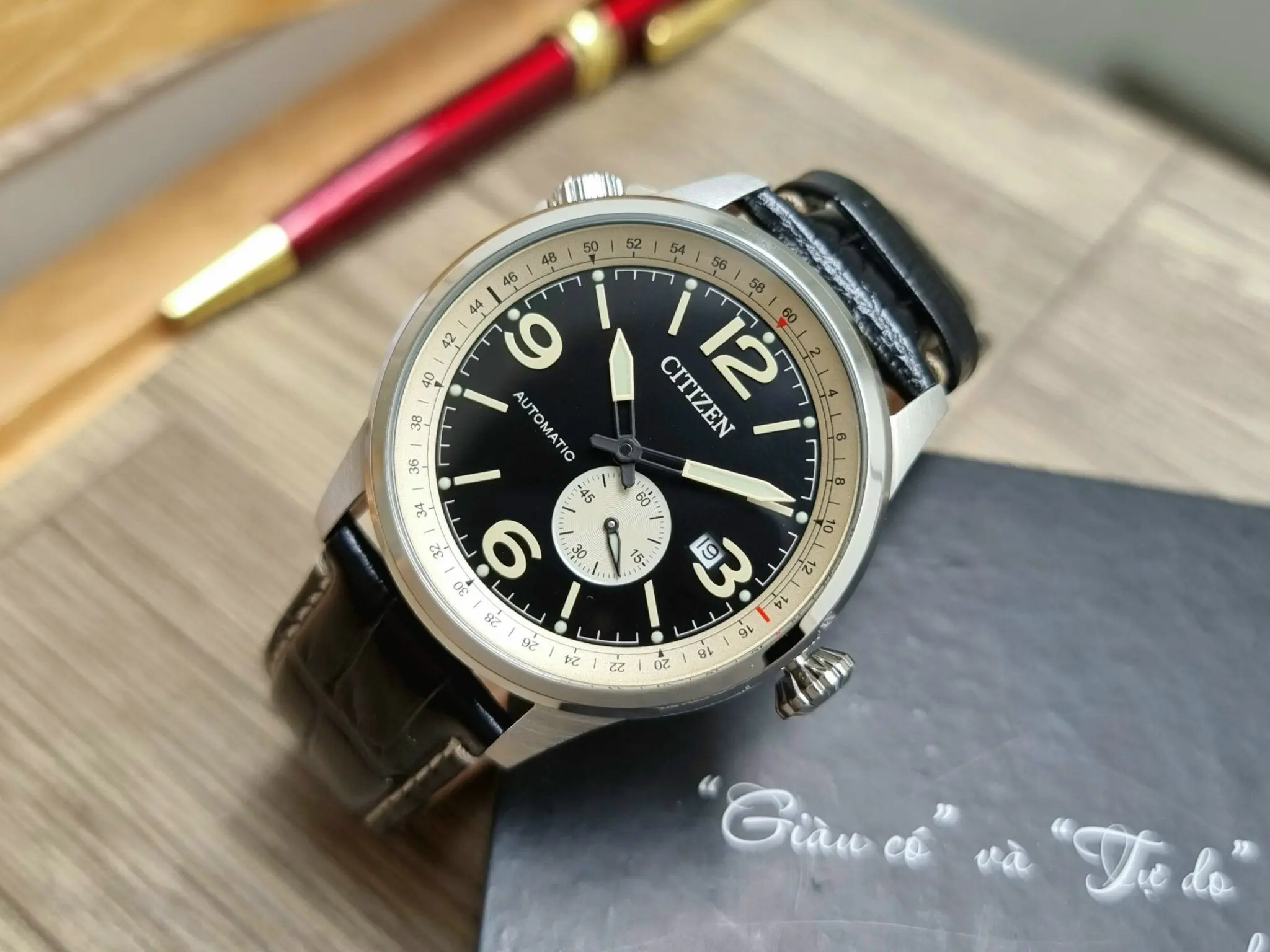 นาฬิกาข้อมือ Citizen รุ่น NJ0140-17E