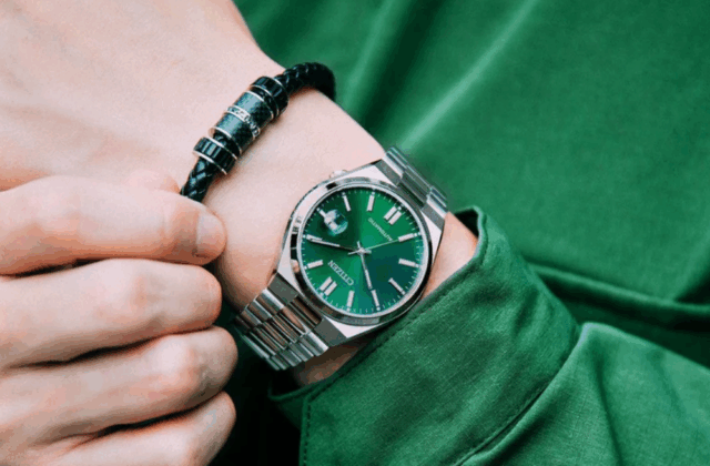 นาฬิกาข้อมือ Citizen NJ0150-81X