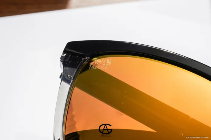 Tour de France Logo oakley