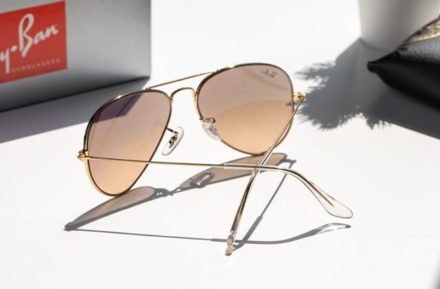 แว่น Ray-Ban RB3025 001/3E ขา