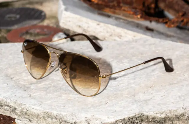 แว่น Ray-Ban RB3025 001/51