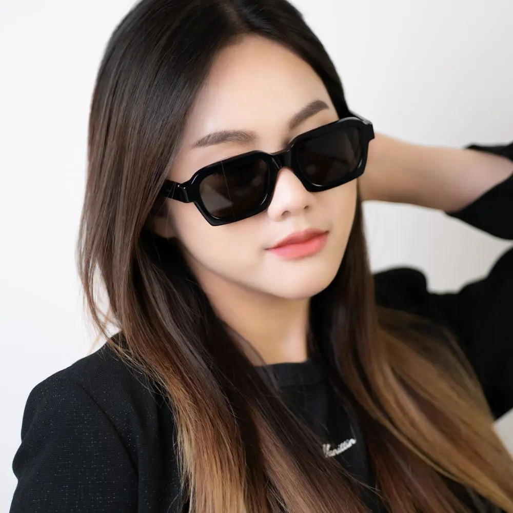 แว่น SUPER CARO BLACK คนใส่
