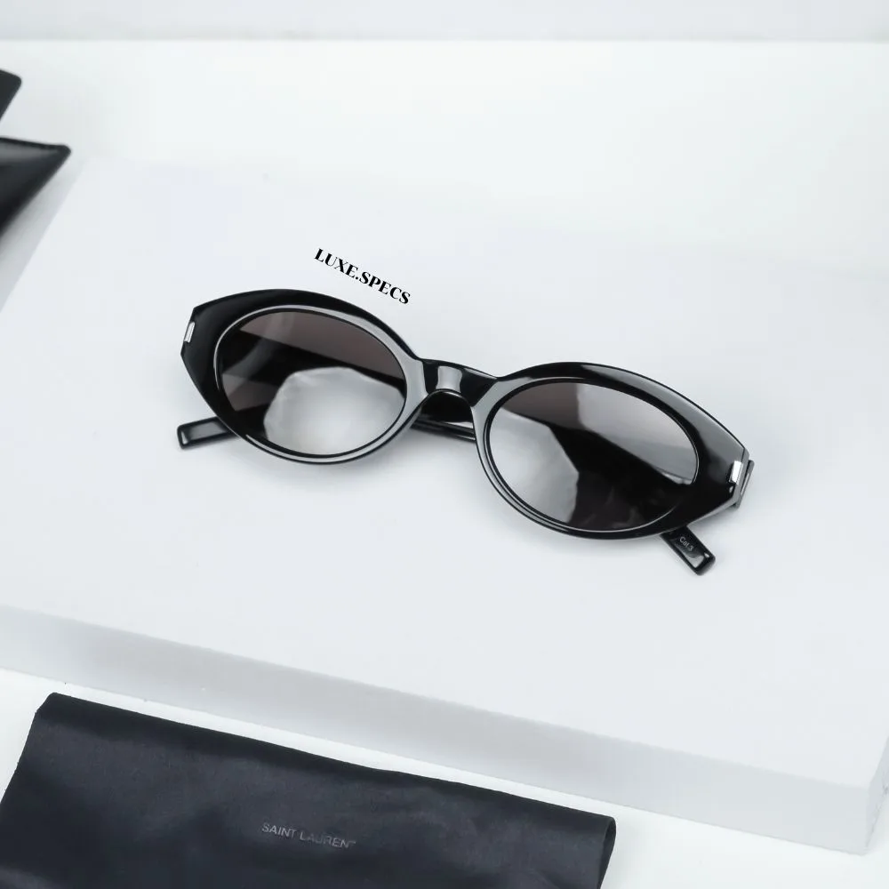 แว่น Yves Saint Laurent SL 567 001 หน้า