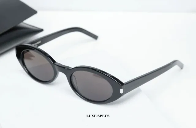 แว่น Yves Saint Laurent SL 567 001