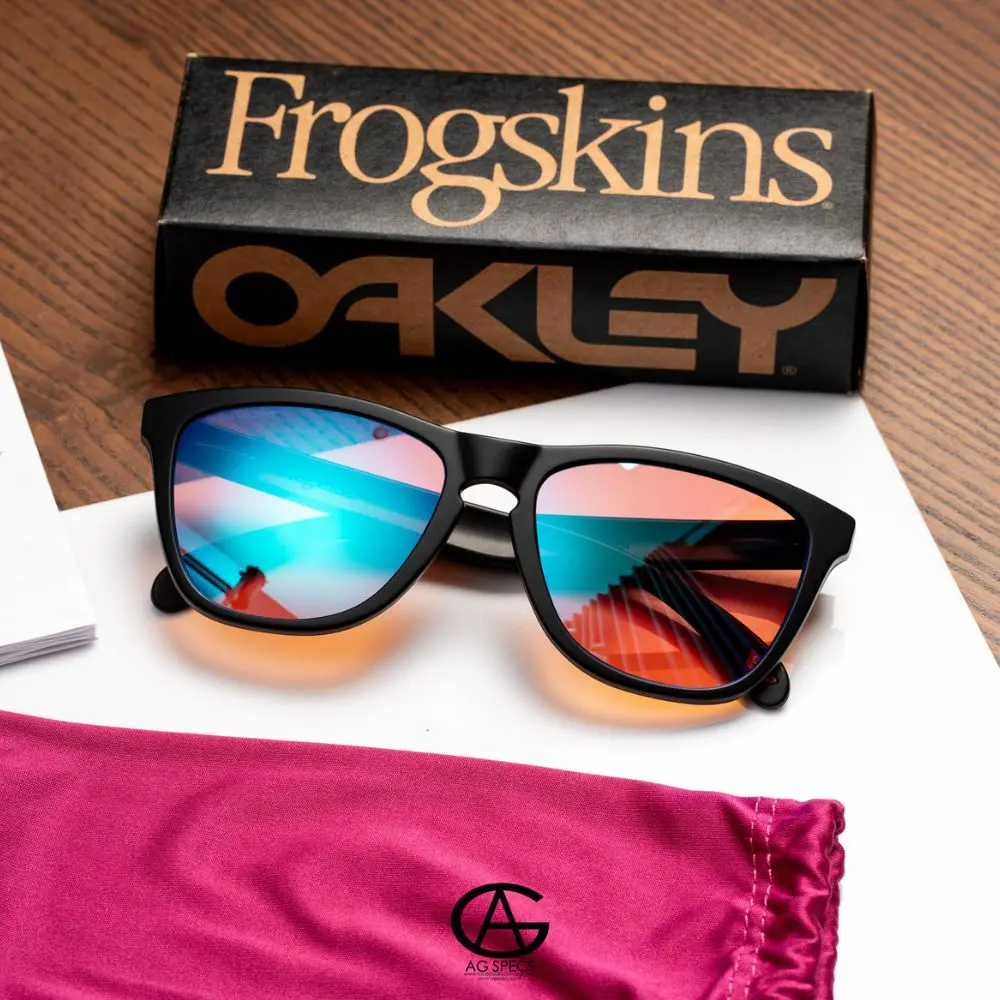 แว่น Oakley OO9245 9245E4 หน้า