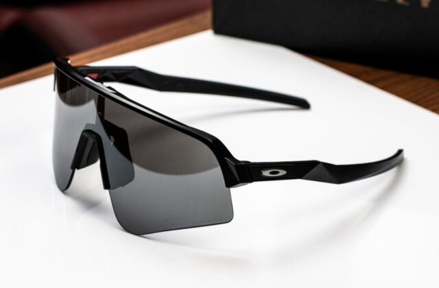 แว่น Oakley OO9465 946503