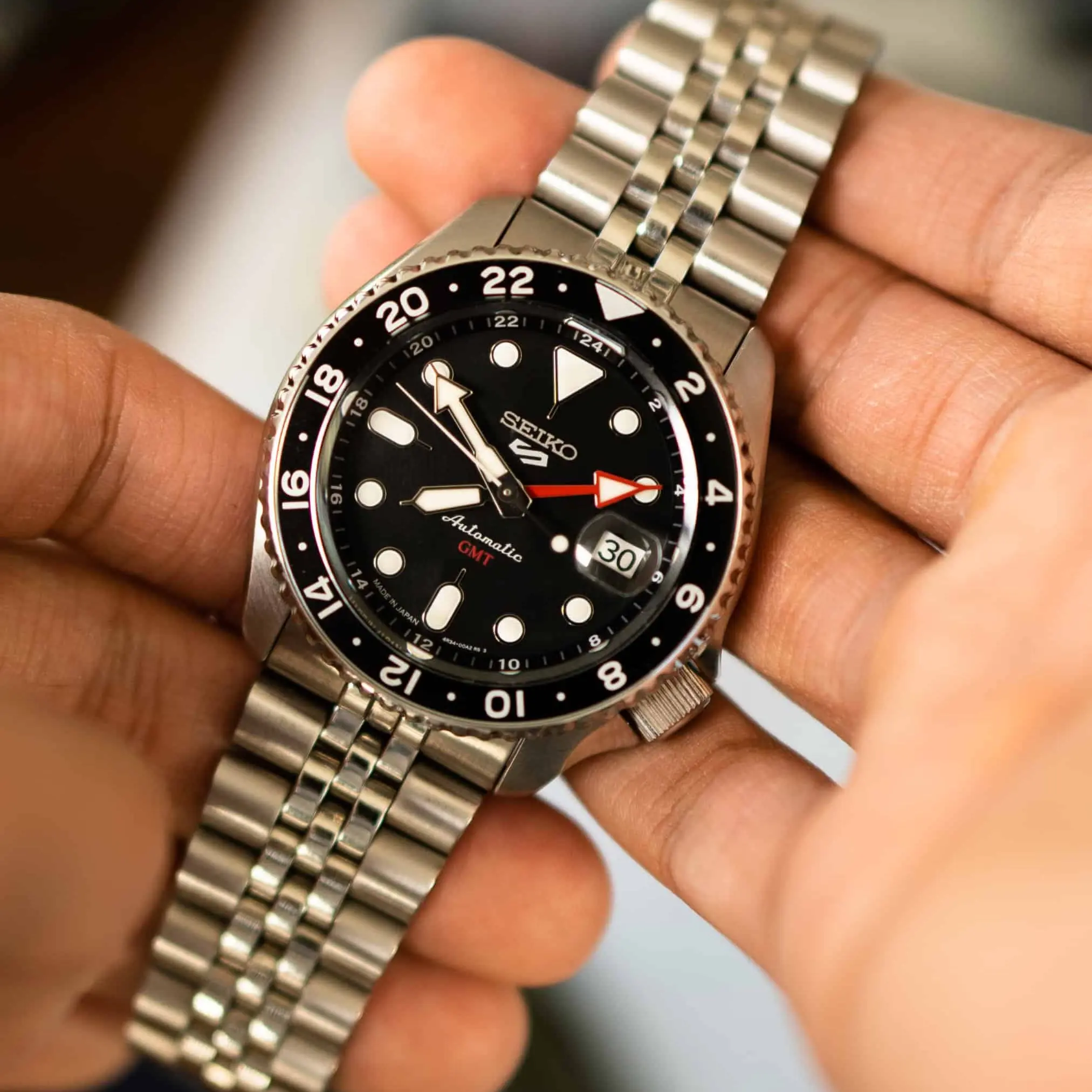 นาฬิกาข้อมือ Seiko 5 Sports GMT SSK001K - Image 3