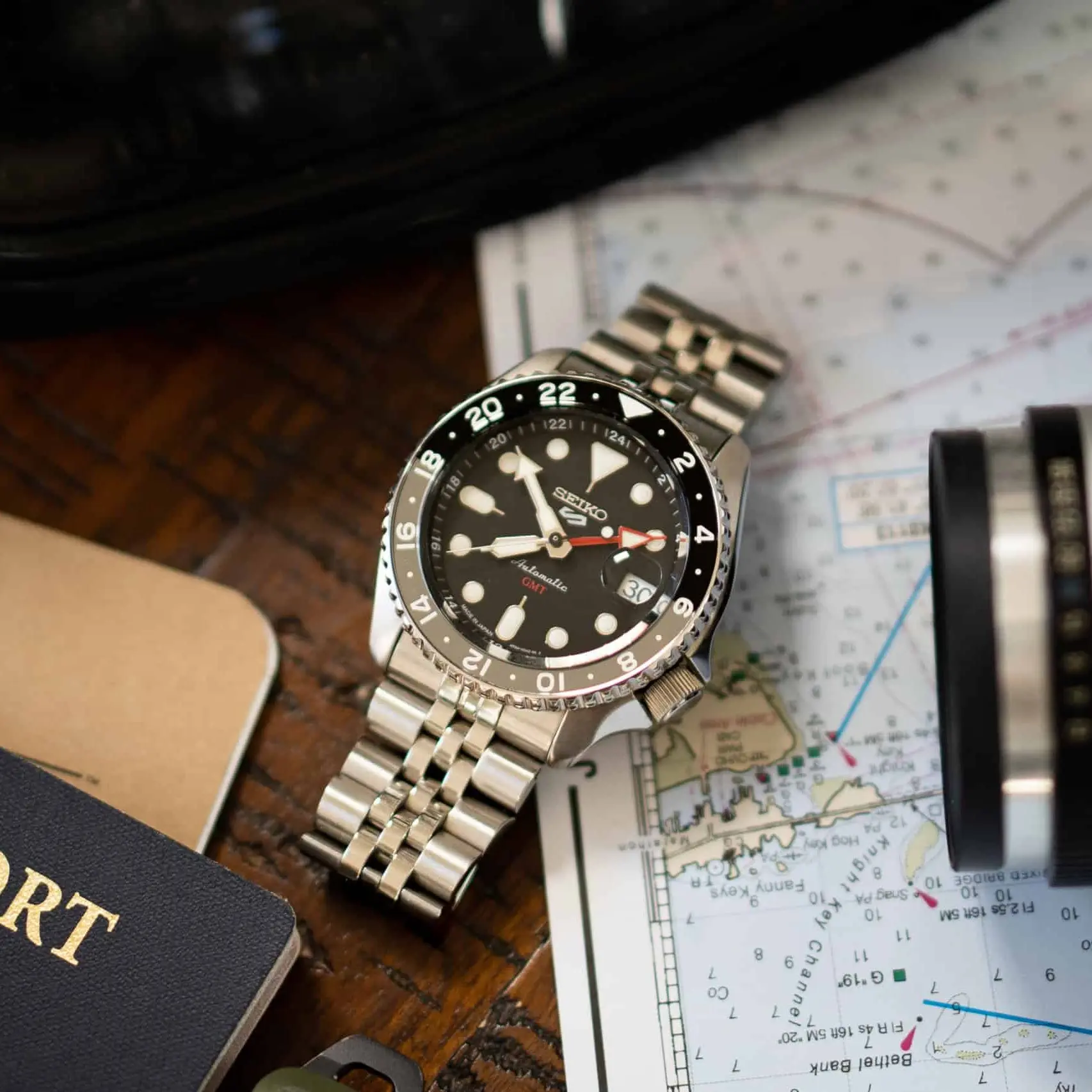นาฬิกา Seiko 5 Sports Automatic GMT รุ่น SSK001K