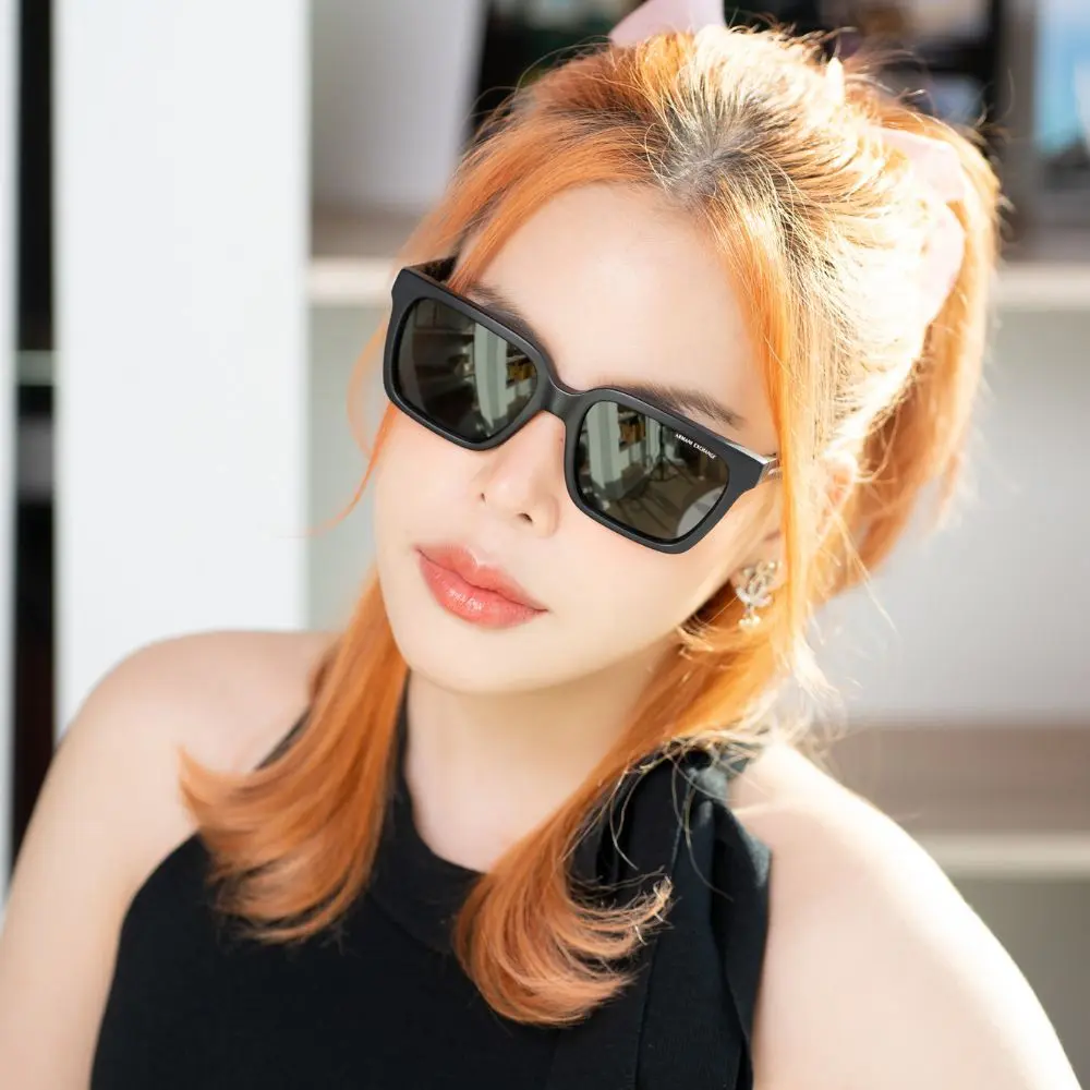 แว่น Armani Exchange AX4147SF 807871 คนใส่