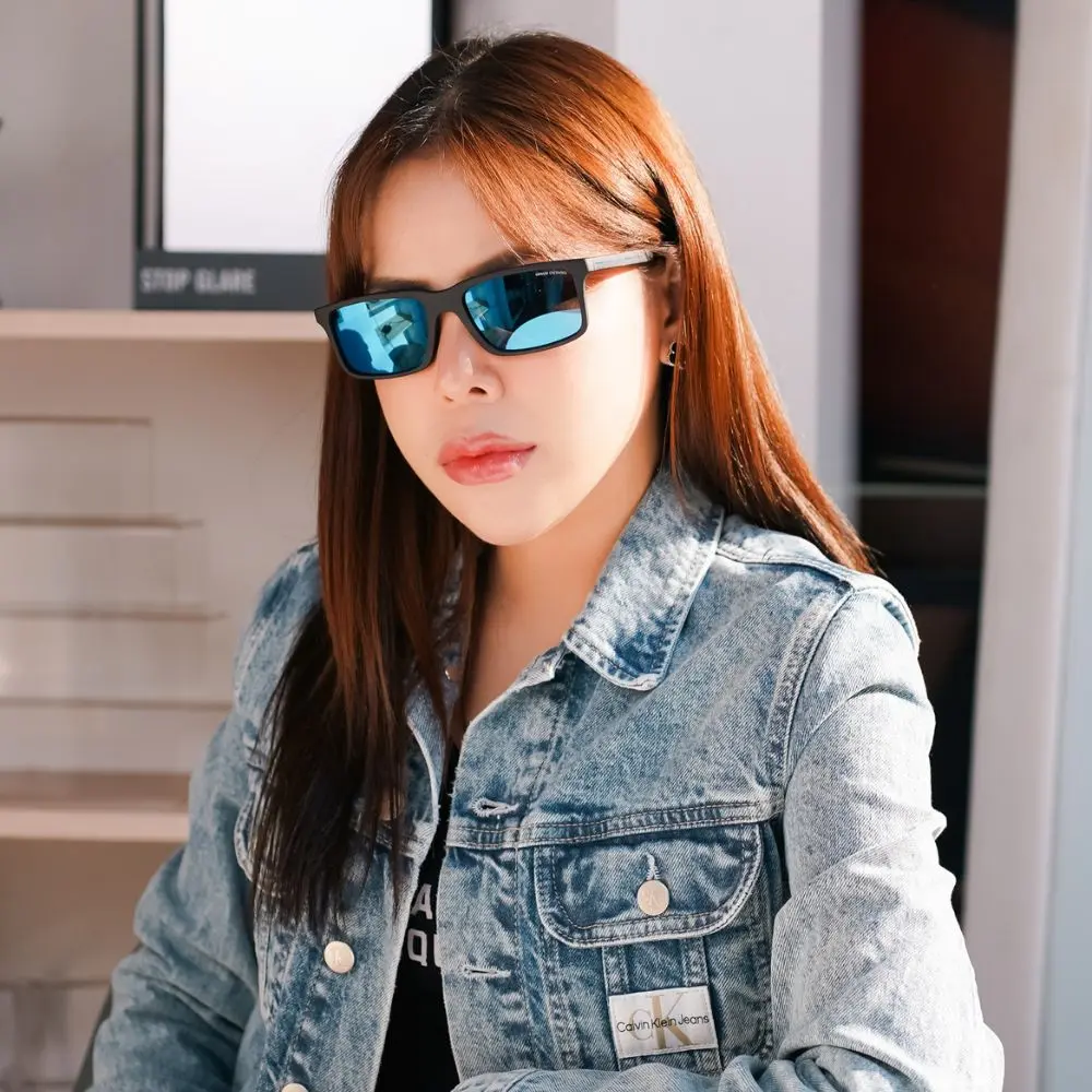แว่น Armani Exchange AX4157SU 807855 คนใส่