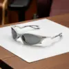 แว่น Oakley OO9437 943706