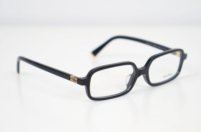 แว่น Miu Miu 01YVF 16K1O1