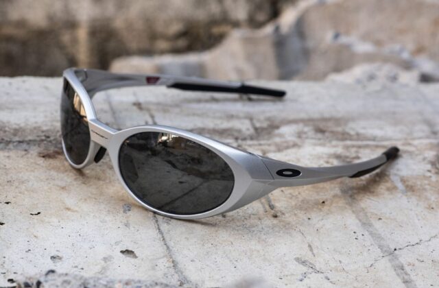 Oakley Eye Jacket OO9438 943805