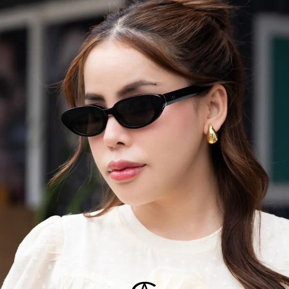 แว่น SUPER VEGA BLACK คนใส่