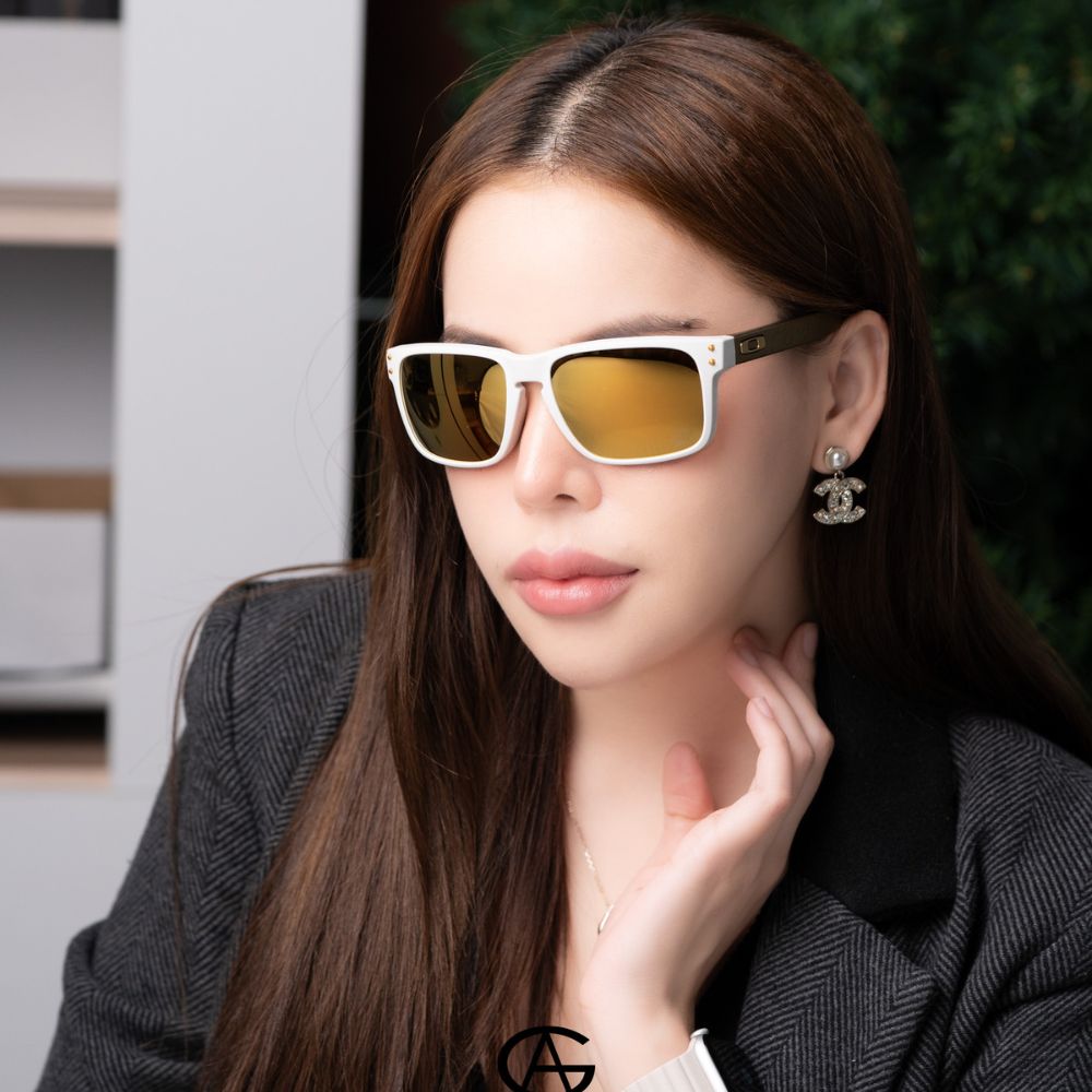 แว่น Oakley Horse Limited OO9244 924485 คนใส่