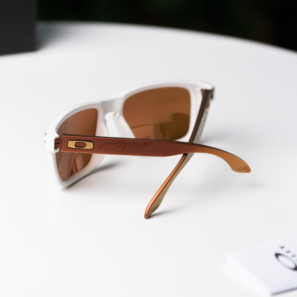 แว่น Oakley Horse Limited OO9244 924485 ขา