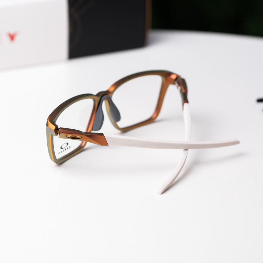 แว่น Oakley Limited Horse OX8188D 818805 ขา