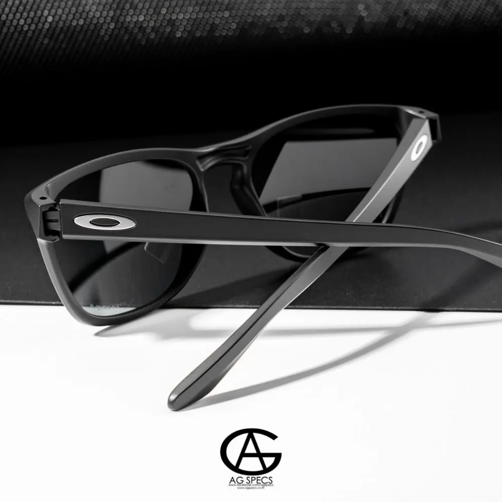 แว่น Oakley OO9479 947901 ขา